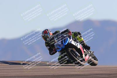 media/Nov-06-2023-Moto Forza (Mon) [[ce023d0744]]/3-Intermediate Group/Session 5 (Turn 9)/